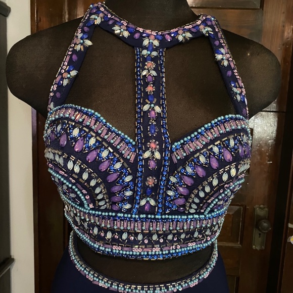 Madison James 2 Piece  Size 6. NWT - Picture 2 of 7